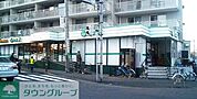トップ 徒歩13分。 1020m