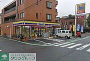 ミニストップ成城通店 徒歩10分。コンビニ 730m