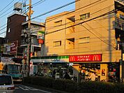 マクドナルド 646m