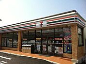 セブンイレブン弦巻3丁目店 189m