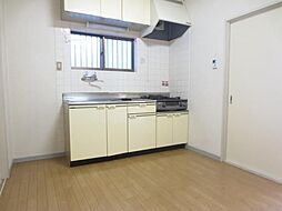 西武新宿線 小平駅 徒歩12分の賃貸アパート 1階1DKのリビング/ダイニング