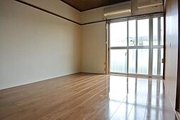 第一西砂川ハイツ 302 3階2Kのリビング/ダイニング