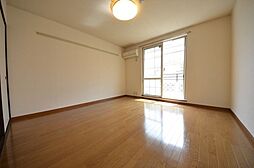 メゾン・ド・ピュア A202 2階1Kのリビング/ダイニング