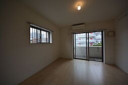 JR中央線 武蔵境駅 徒歩8分の賃貸マンション 1階ワンルームのリビング/ダイニング