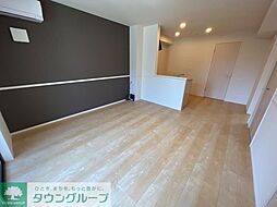 メゾン・ド・アロハ 201 2階2LDKのリビング/ダイニング