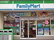 ファミリーマート三鷹南店 509m