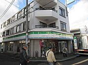 ファミリーマート 800m