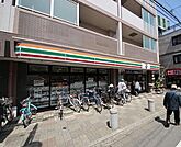 セブンイレブン東村山秋津町5丁目店 166m