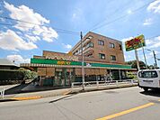 スーパーあまいけ青葉町店 徒歩22分。スーパー 1750m