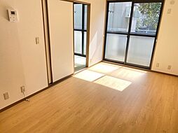 ラフィーネ 104 1階2DKのリビング/ダイニング