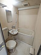 ※クリーニング前の写真です
