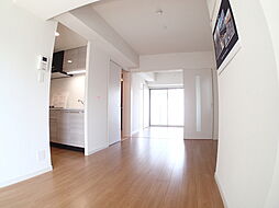 神泉フラッツ 702 7階1LDKのリビング/ダイニング