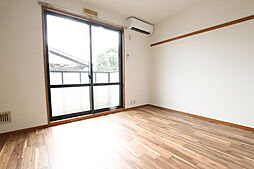 カーサ・コーナ 203 2階ワンルームのリビング/ダイニング