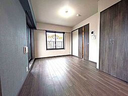 ルミナス駒場 402 4階1Kのリビング/ダイニング