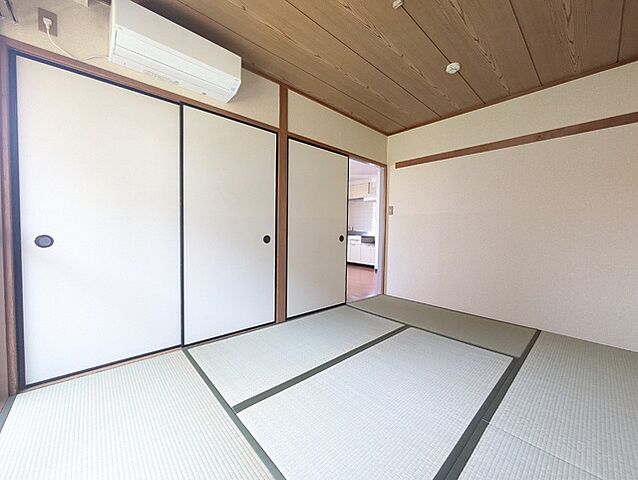 寝室
