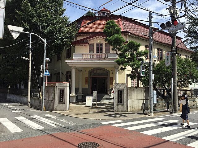 周辺