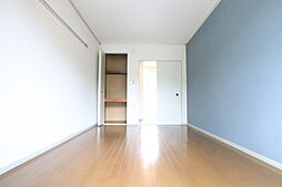 グリーンハイム 203 2階1Kのリビング/ダイニング