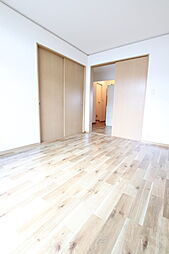 クライムライト 103 1階2DKのリビング/ダイニング