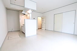 グリンドミールＡ 103 1階2LDKのリビング/ダイニング