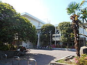 府中市立住吉図書館まで190ｍ