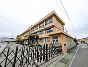甲斐市立玉幡小学校　徒歩10分
