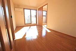 ボナールII 201 2階2LDKのリビング/ダイニング