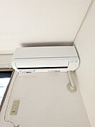 エアコンは2基設備で完備！退去時2台目のエアコンクリーニング代は借主負担となります。