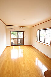 メゾンサンクス 102 1階ワンルームのリビング/ダイニング