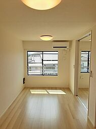 JR内房線 君津駅 徒歩16分の賃貸アパート 2階1LDKのリビング/ダイニング