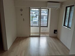 JR内房線 君津駅 バス17分 八重原Ａ8棟下車 徒歩5分の賃貸アパート 1階1LDKのリビング/ダイニング