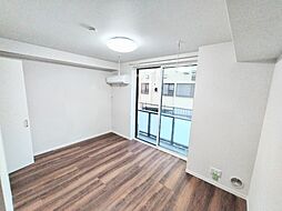 ｐｅａｃｅ　ｇａｒｄｅｎ 102 1階1Kのリビング/ダイニング