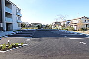 【空要確認】駐車場　平置き舗装済みです。