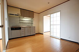 カメリアヒルズ 302 3階3DKのリビング/ダイニング