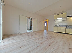 メゾンスワンレークＢ 201 2階2LDKのリビング/ダイニング