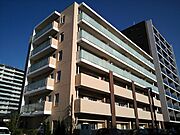駅徒歩3分・通勤通学大変便利な立地です。