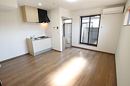 カーサグラシア 103 1階ワンルームのリビング/ダイニング