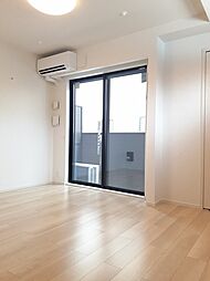 フィオーレ 102 1階1Kのリビング/ダイニング