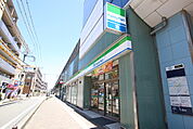 ファミリーマート 市川妙典駅店まで900ｍ