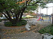 東俣野中央公園まで20ｍ