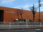 横浜市金沢図書館まで650ｍ