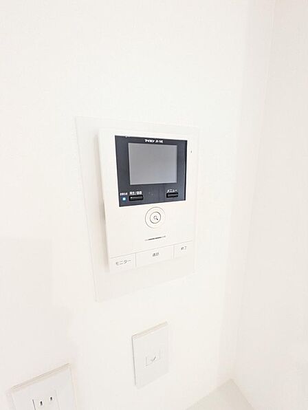 TVモニター付きインターホンで来訪者確認できます