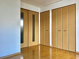 ブルックレット 102 1階1Kのリビング/ダイニング