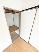 洋室にある収納