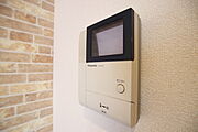 来訪時安心なテレビモニターホン付き