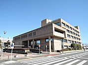 伊勢原市役所まで850ｍ