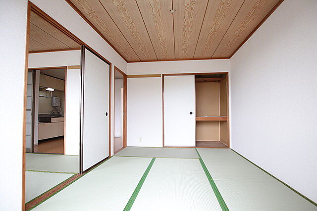 寝室