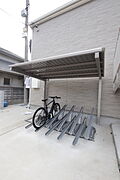 屋根付き駐輪場