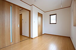 グラスワン原町田 201 2階1Kのリビング/ダイニング