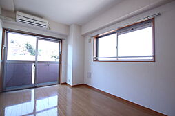 クリビア横浜 704 7階1Kのリビング/ダイニング