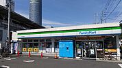 ファミリーマート 港北篠原町店まで80ｍ
